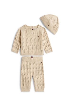 Tommy Hilfiger Kabeltrui, broek en muts in giftbox GUQ Malted Milk Heather
