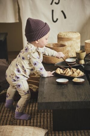 Z8-Newborn winteraccessoires Frosted plum Mayar
