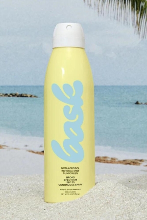 Amici Cosmetics Bask SPF 30 Non-Aerosol Spray Geel
