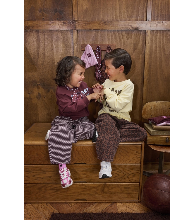 Z8 broeken Chocolate plum Nisrine