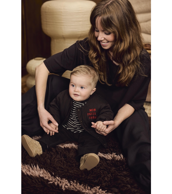 Z8-Newborn jassen Chocolate plum Logan